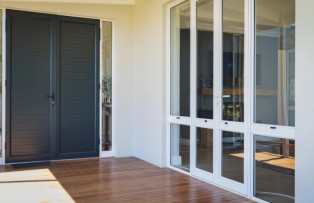 Alasan Handle Pintu Aluminium Jadi Favorit Desainer Interior