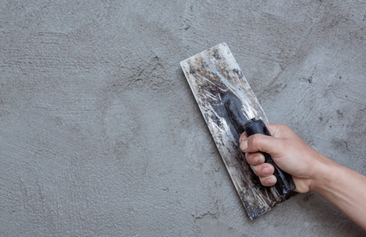 Kesalahan Pakai Trowel yang Diam-Diam Bikin Dinding Cepat Retak