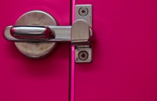 Slot Jendela Kecil yang Sering Diabaikan, Padahal Berpengaruh ke Tampilan Akhir Jendela