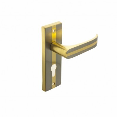 HANDLE PINTU RUMAH KECIL FELICE AOMORI